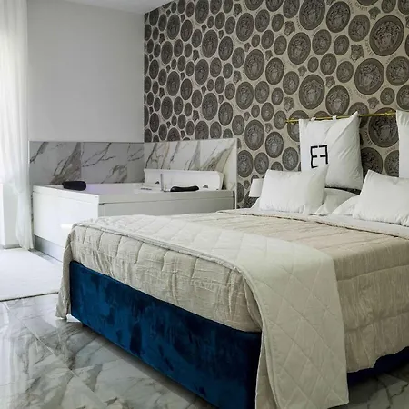 Ef Luxury Living *