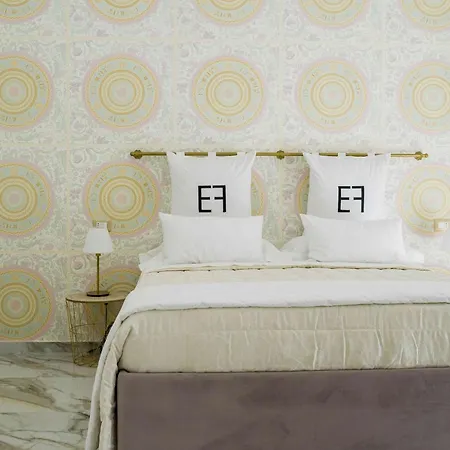 Ef Luxury Living * Paolisi